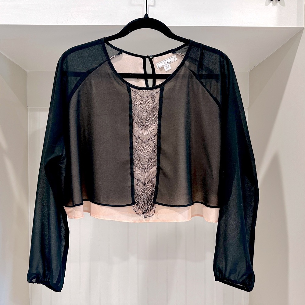 T.C.E.C Long-sleeved crop top, size small